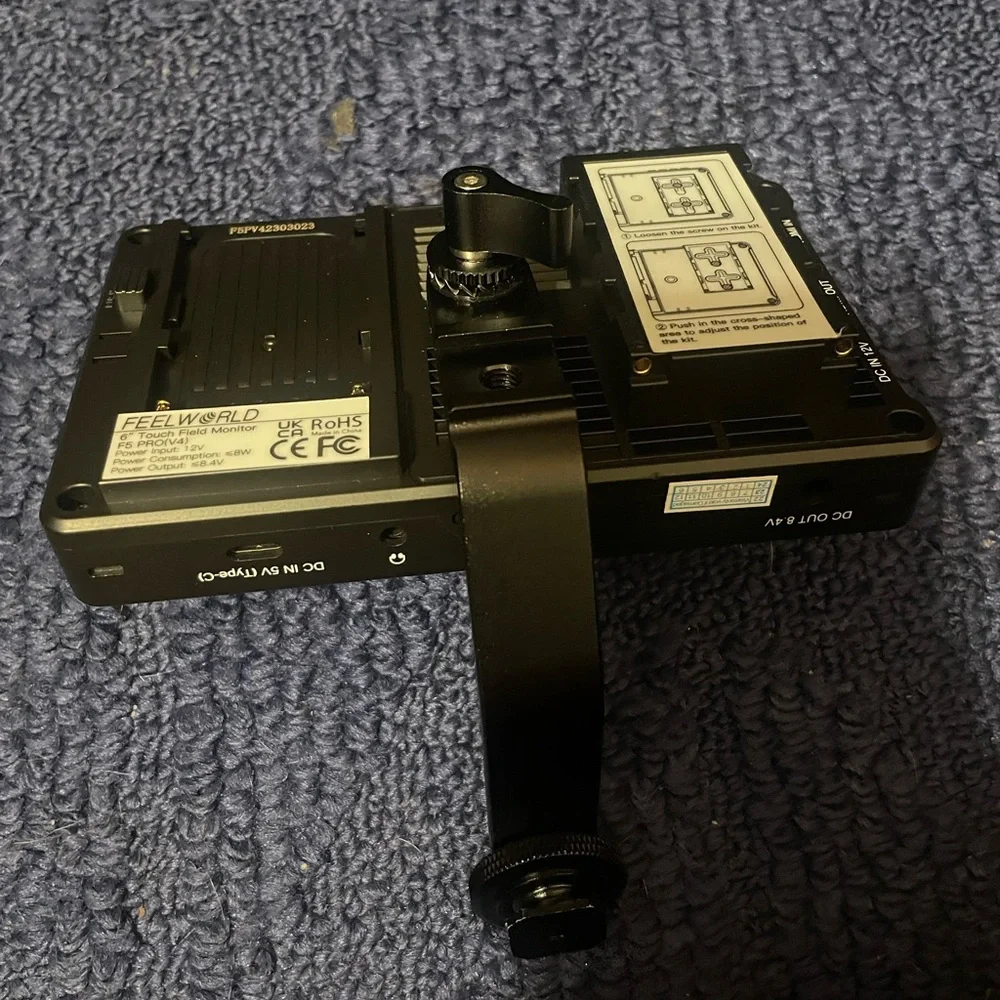 Canon m50 mark ii with feelworld monitor